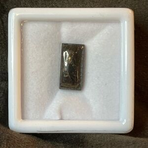 Silver Shungite Matrix Baguette Shaped Loose Gemstone Collectors Box